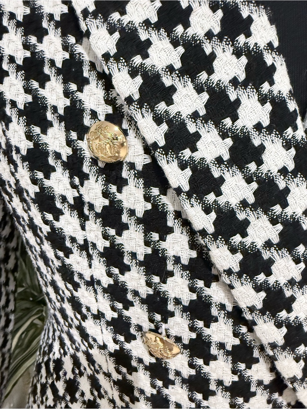 Big Hit Black & White Houndstooth Double-Breasted Women's Blazer - Picture 2 of 3